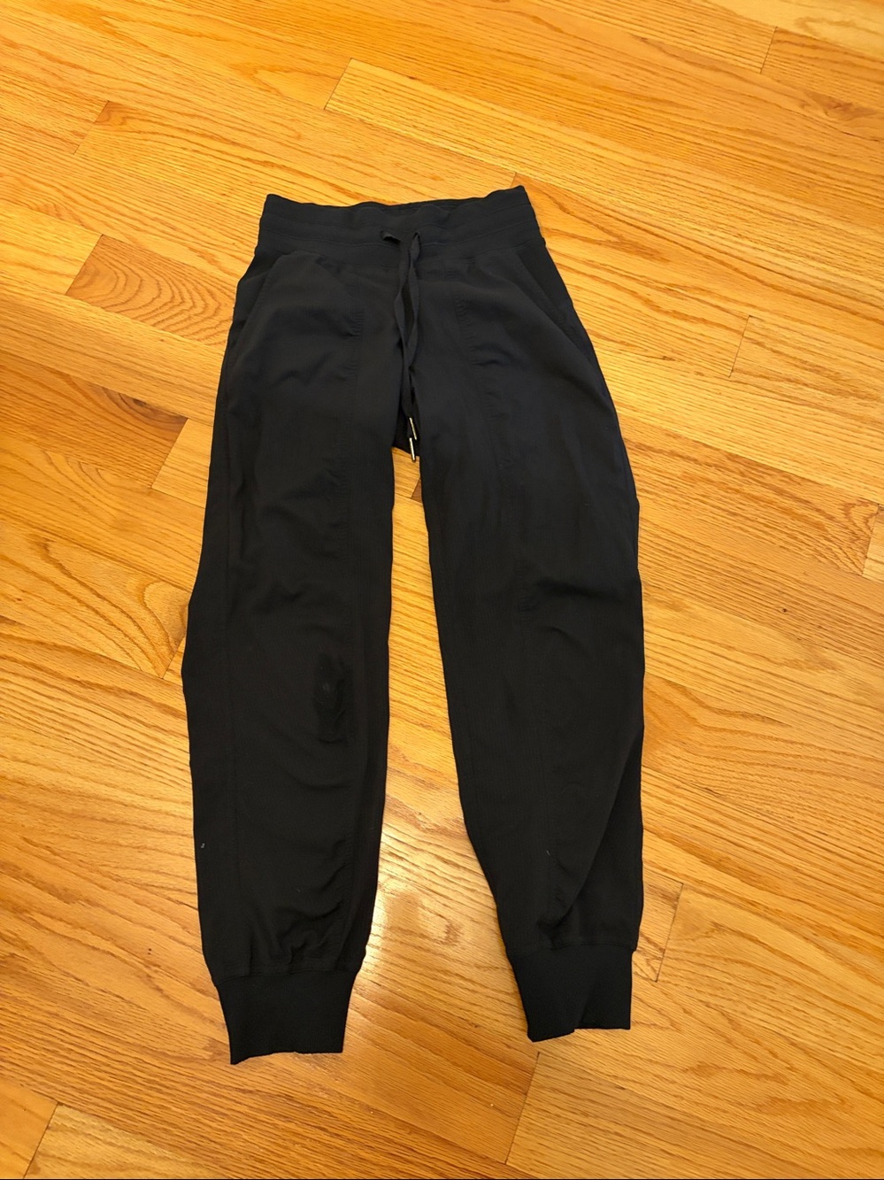 Lululemon Dance Studio Mid-Rise Jogger - size 0 no tag